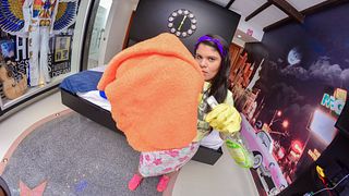 Sloppy Deepthroat From a Thick Latina in Yellow Gloves... She Gags on It
